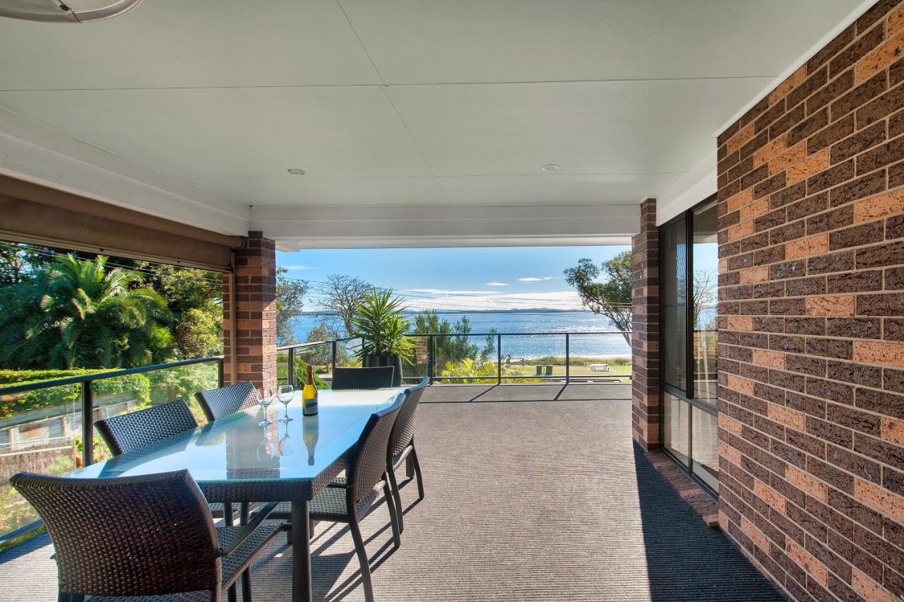 Dutchie'S Dream - Glorious Views And Opposite Dutchies Beach Nelson Bay Esterno foto